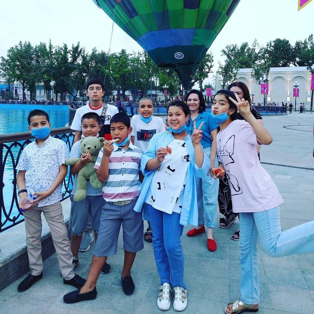 В рамках онлайн марафона для подопечных фонда Ezgu Amal организован праздник.